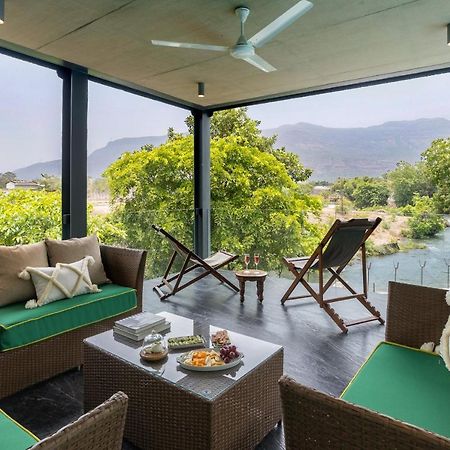 Lohonostays Maharajah House Karjat Dış mekan fotoğraf