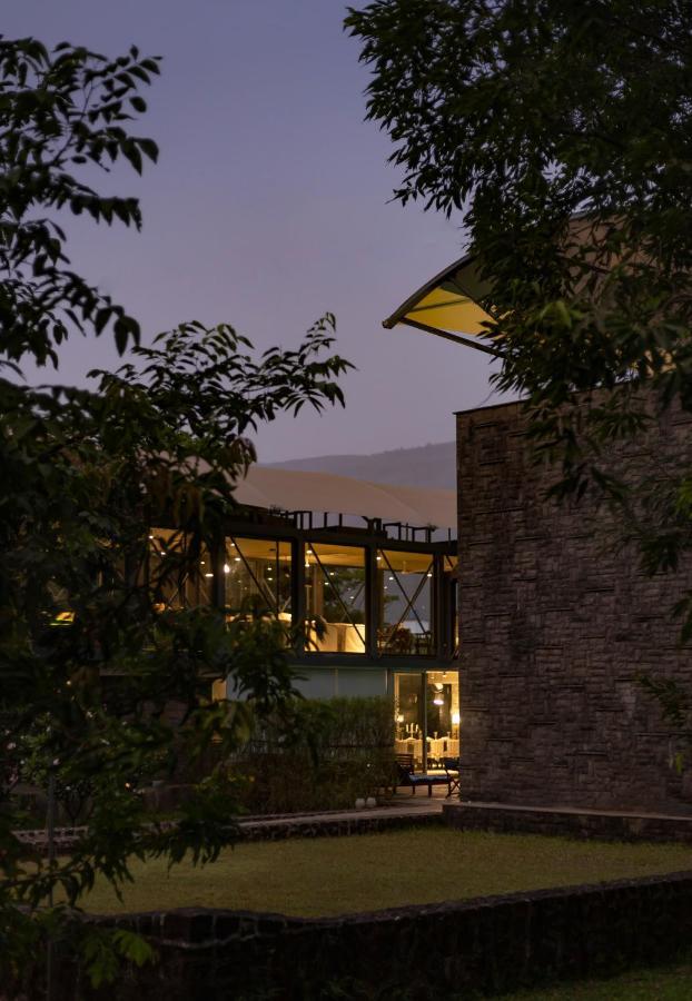 Lohonostays Maharajah House Karjat Dış mekan fotoğraf